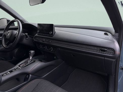 Certified 2024 Honda HR-V Sport image 33