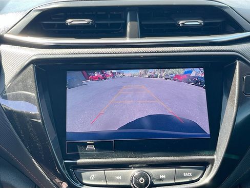 Used 2023 Chevrolet TrailBlazer RS w/ Sun and Liftgate Package image 13