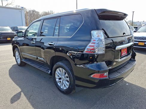 Used 2019 Lexus GX 460 Premium image 4