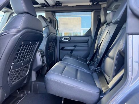 New 2025 Ford Bronco Badlands AWD/4WD image 5