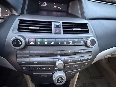 Used 2012 Honda Accord LX image 8
