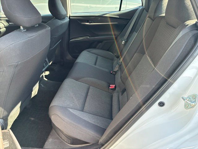 Used 2025 Toyota Camry LE FWD image 4