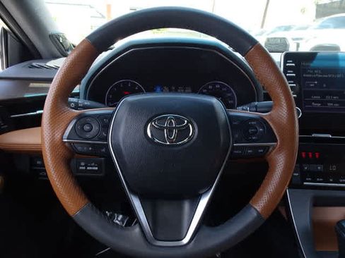 Used 2019 Toyota Avalon Limited w/ Advanced Safety Package FWD image 24