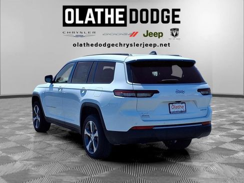 New 2026 Jeep Grand Cherokee L Limited AWD/4WD image 3