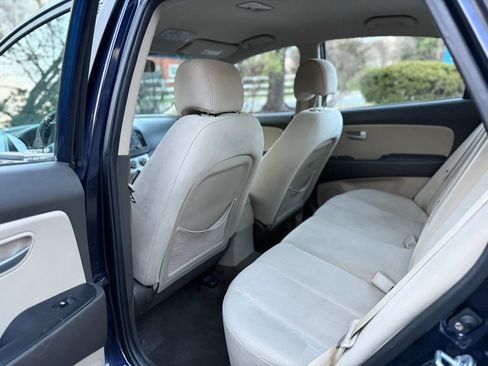 Used 2009 Hyundai Elantra GLS image 28