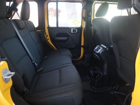 Used 2020 Jeep Wrangler Unlimited Sport S AWD/4WD image 37