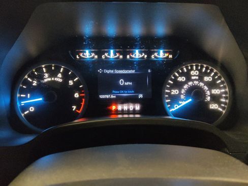 Used 2018 Ford F150 XLT w/ Equipment Group 302A Luxury AWD/4WD image 23