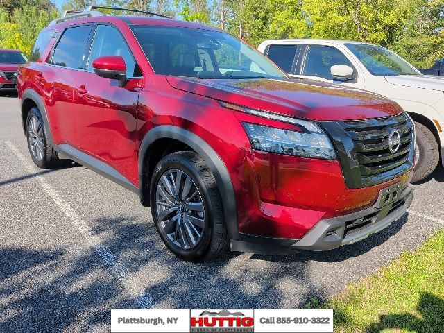 Used 2024 Nissan Pathfinder SL w/ SL Premium Package AWD/4WD image 1