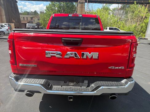Used 2025 RAM 1500 Big Horn AWD/4WD image 6