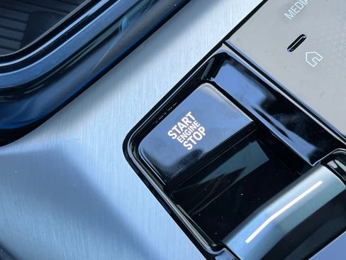 New 2026 BMW X3 xDrive30 w/ Premium Package image 29