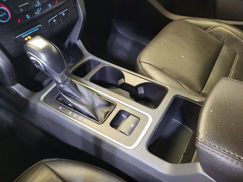 Used 2018 Ford Escape SEL AWD/4WD image 26