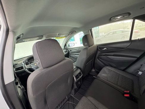 Used 2022 Chevrolet Equinox LT image 22