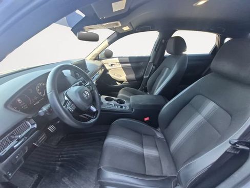 Used 2022 Honda Civic Sport image 9
