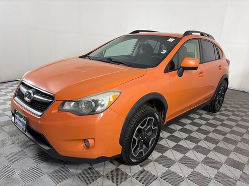 Used 2013 Subaru Crosstrek 2.0i Premium AWD/4WD image 3