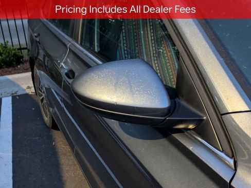 Used 2020 Volkswagen Jetta SE w/ SE Cold Weather Package FWD image 10