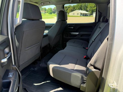Used 2018 Chevrolet Silverado 1500 LT w/ All Star Edition AWD/4WD image 11