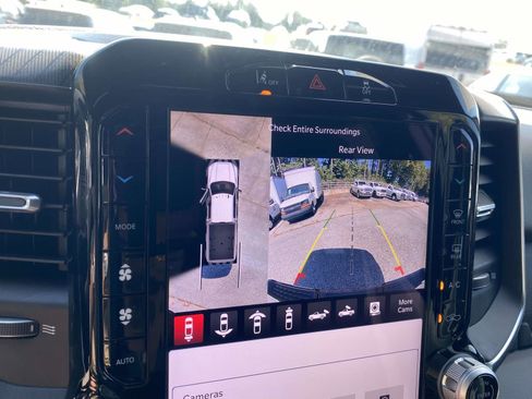 Used 2025 RAM 3500 Big Horn image 7