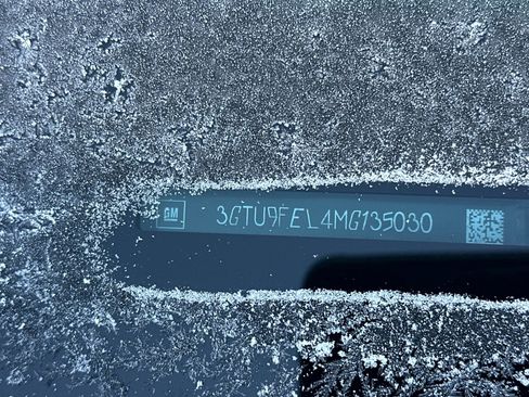 Used 2021 GMC Sierra 1500 Denali w/ Denali Ultimate Package image 8