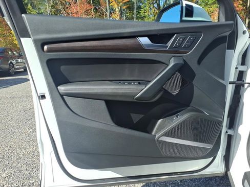 Used 2023 Audi Q5 2.0T Premium Plus w/ Premium Plus Package image 18