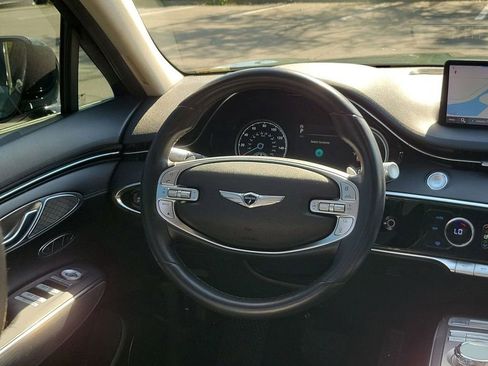 Used 2022 Genesis GV70 2.5T w/ Advanced Package image 22