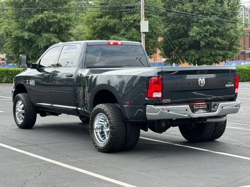 Used 2017 RAM 3500 Tradesman w/ Chrome Appearance Group AWD/4WD image 8