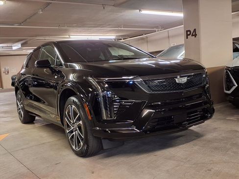 Used 2026 Cadillac Optiq Sport 2 image 3