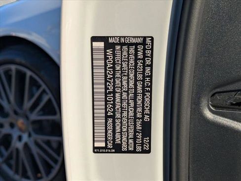 Used 2023 Porsche Panamera 4 Platinum Edition image 27