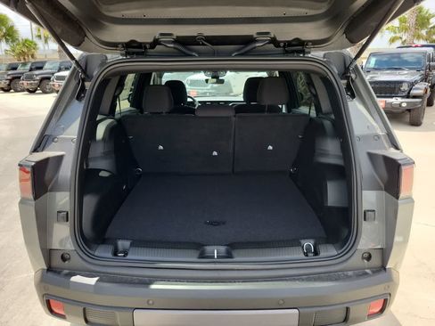 New 2026 Jeep Cherokee Laredo AWD/4WD image 27