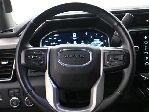Used 2024 GMC Sierra 2500 Denali w/ Denali Reserve Package image 15