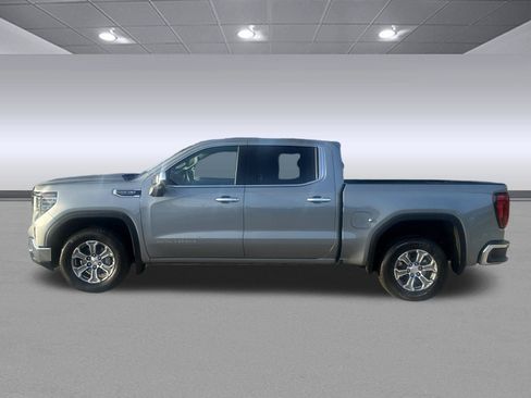 Used 2025 GMC Sierra 1500 SLT RWD image 6