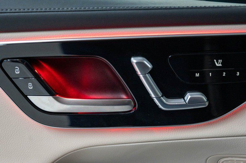Certified 2024 Mercedes-Benz GLC 300 4MATIC image 20