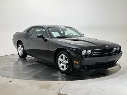 Used 2010 Dodge Challenger SE