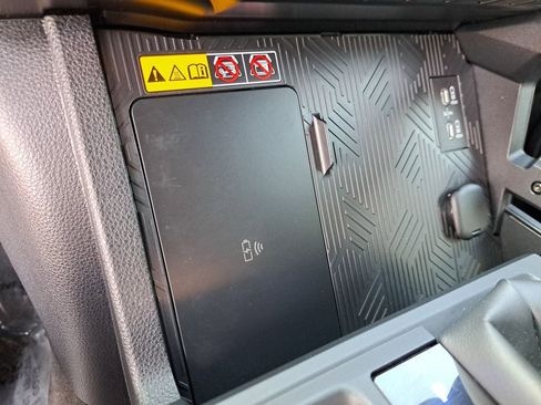 Certified 2025 Toyota 4Runner Limited image 26