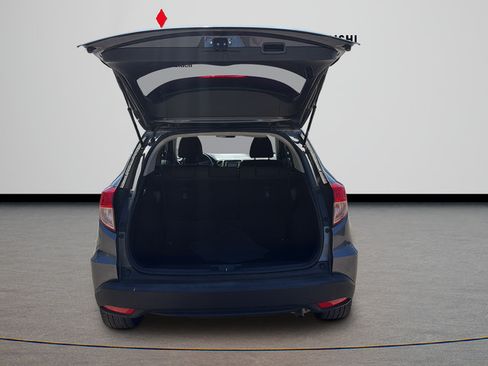 Used 2016 Honda HR-V LX image 9