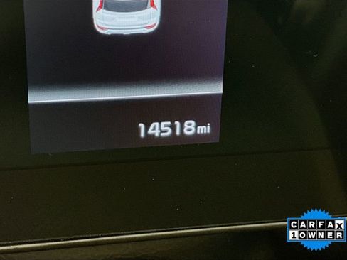 Used 2023 Kia Niro EX image 12