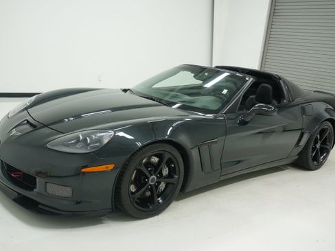 Used 2012 Chevrolet Corvette Grand Sport w/ 3LT Preferred Equipment Group image 5