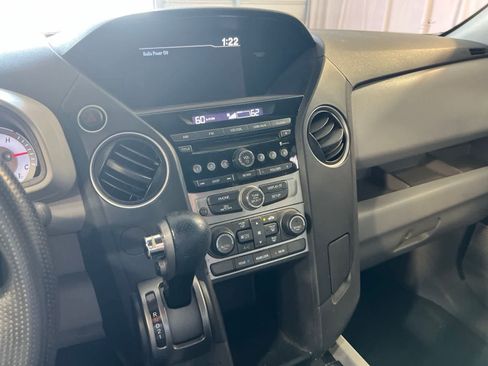 Used 2015 Honda Pilot LX image 17