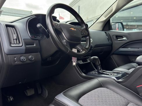 Used 2015 Chevrolet Colorado Z71 image 15