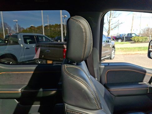 Certified 2024 Ford F450 Platinum w/ FX4 Off-Road Package AWD/4WD image 12
