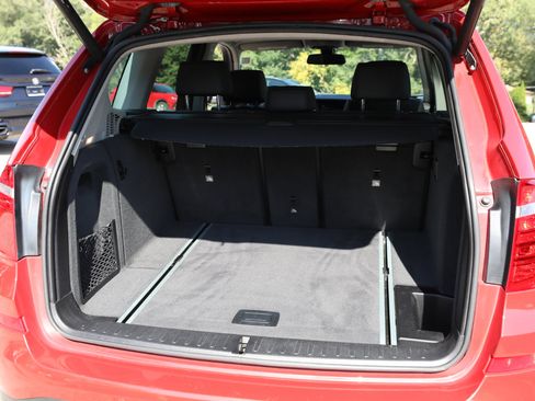 Used 2017 BMW X3 xDrive28i image 14