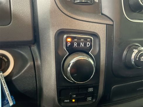 Used 2018 RAM 1500 Express image 15