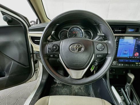 Used 2014 Toyota Corolla LE FWD image 13