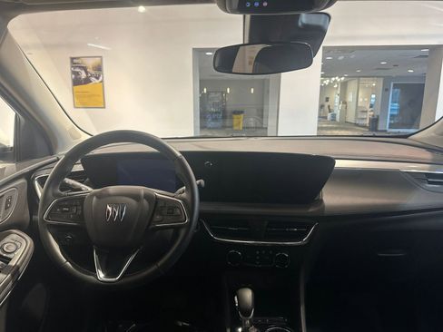 Used 2025 Buick Encore GX Preferred image 34