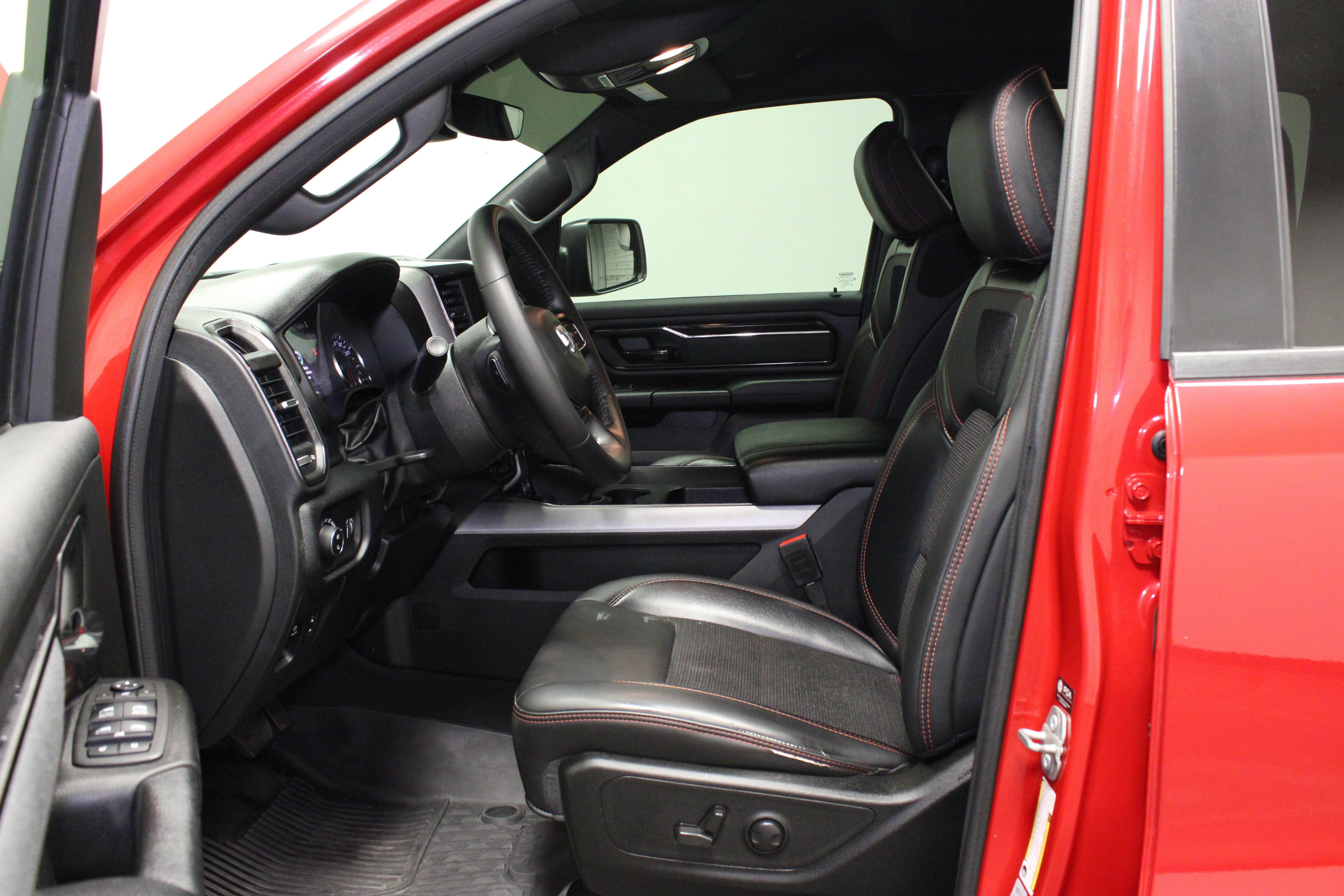 Used 2022 RAM 1500 Big Horn w/ Built-to-serve Edition AWD/4WD image 13
