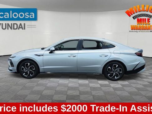 Used 2024 Hyundai Sonata SEL FWD image 4