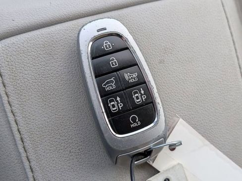 Used 2024 Hyundai Tucson Limited AWD/4WD image 32