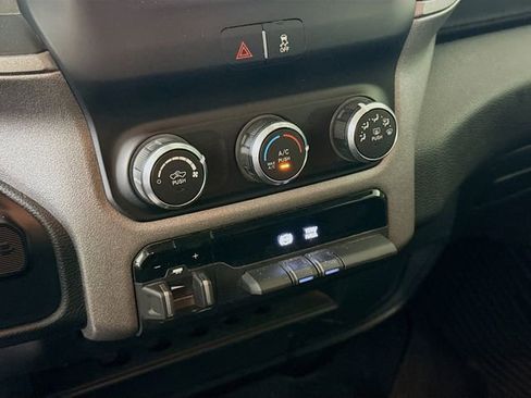 Used 2019 RAM 2500 Tradesman image 16