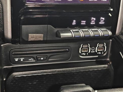 Used 2019 RAM 1500 Sport w/ Level 2 Equipment Group image 10