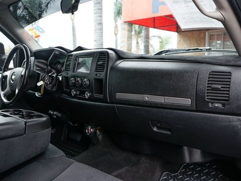 Used 2010 Chevrolet Silverado 2500 LT RWD image 36
