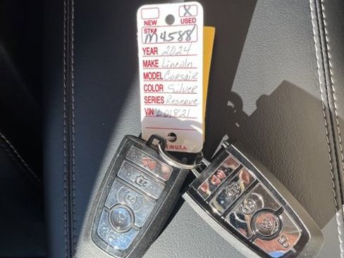 Used 2024 Lincoln Corsair Reserve w/ Equipment Group 201A image 48